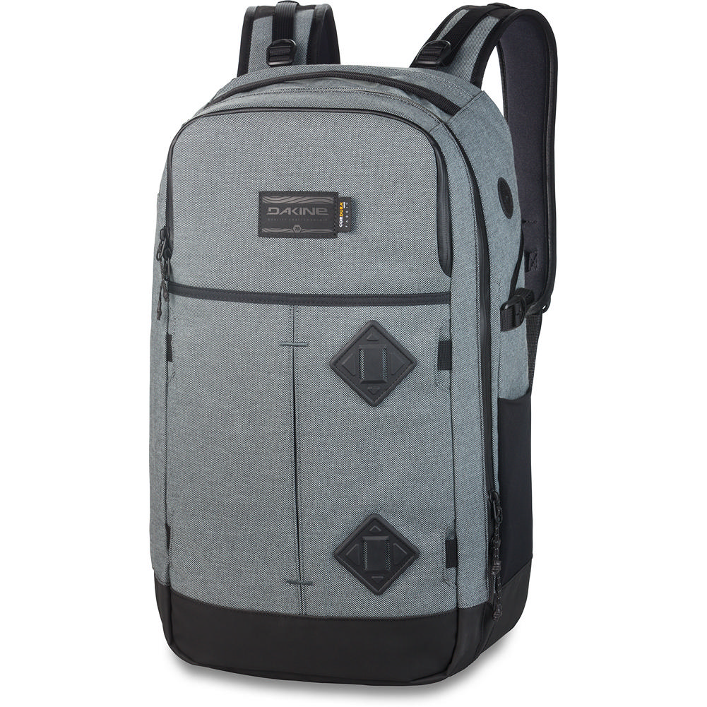 dakine blade 38l